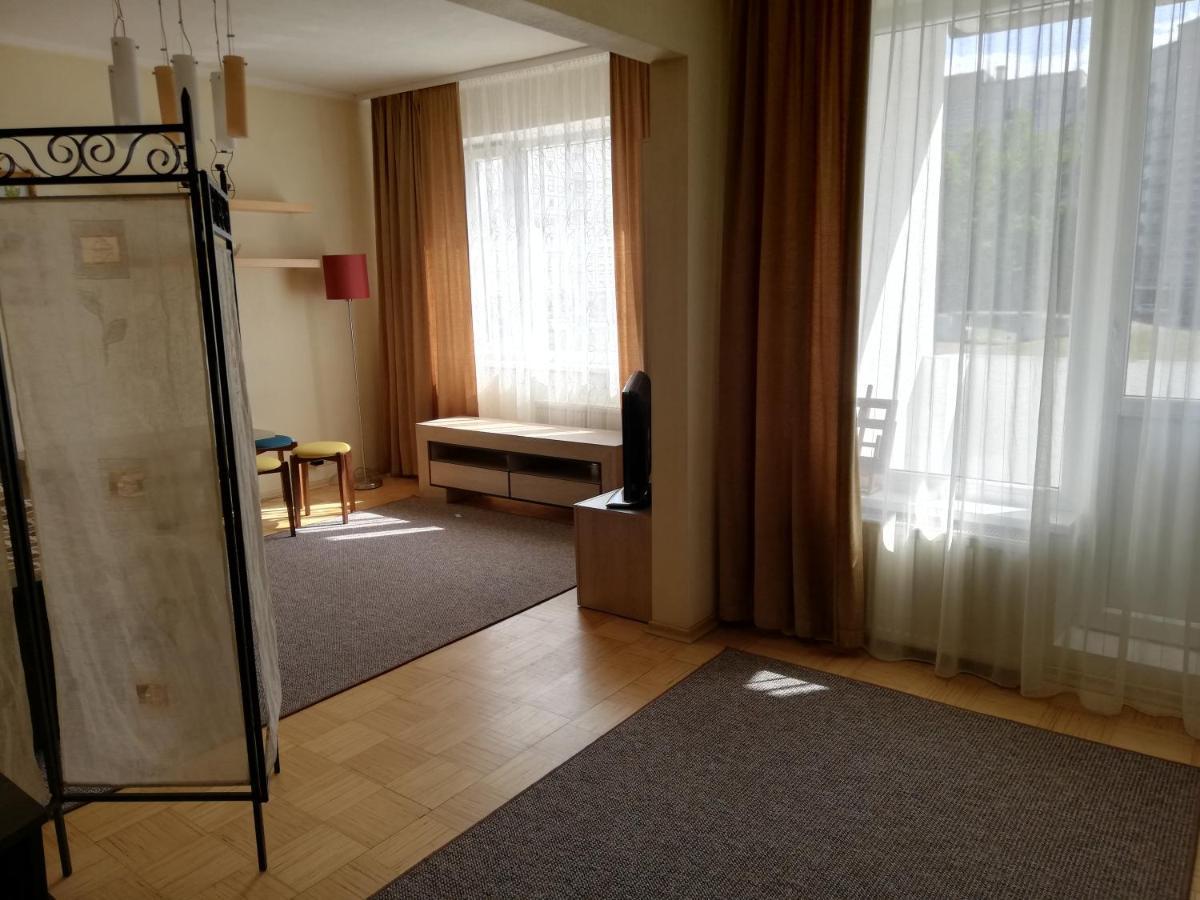 15 Minutes From The Beach And City Center 7 Minutes From The Airport Рига Екстериор снимка